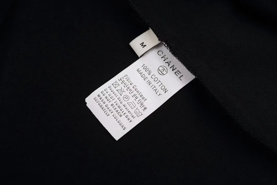 【CHANEL 公式旗艦店】シャネル  Tシャツ ご好評に付き再入荷！