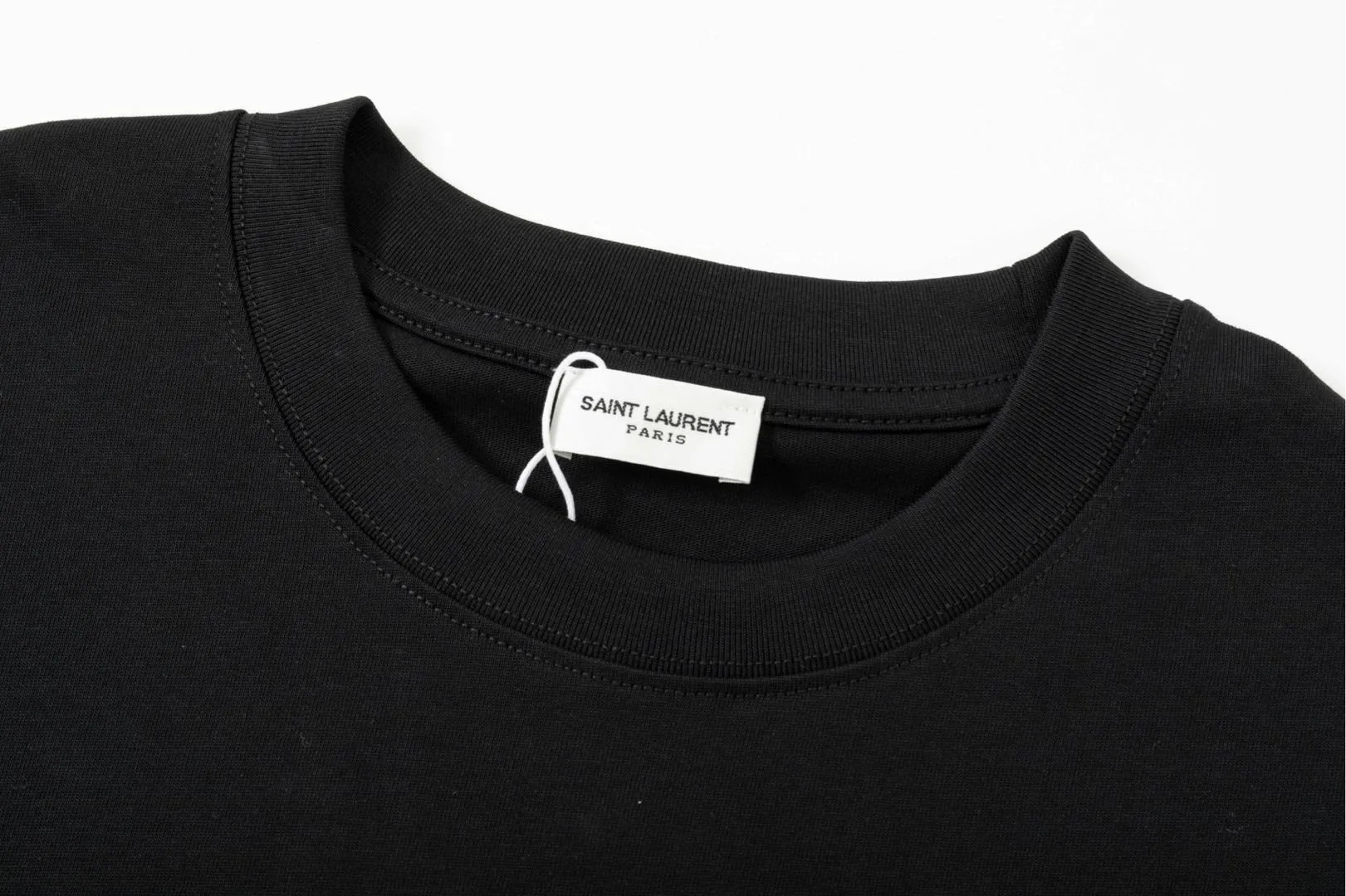 【YSL SAINT LAURENT 公式旗艦店】サンローラン  Tシャツ ご好評に付き再入荷！250218
