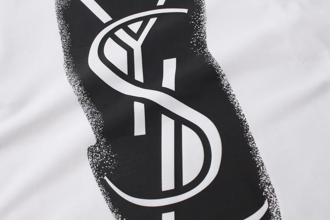 【YSL SAINT LAURENT 公式旗艦店】サンローラン Tシャツ ご好評に付き再入荷！