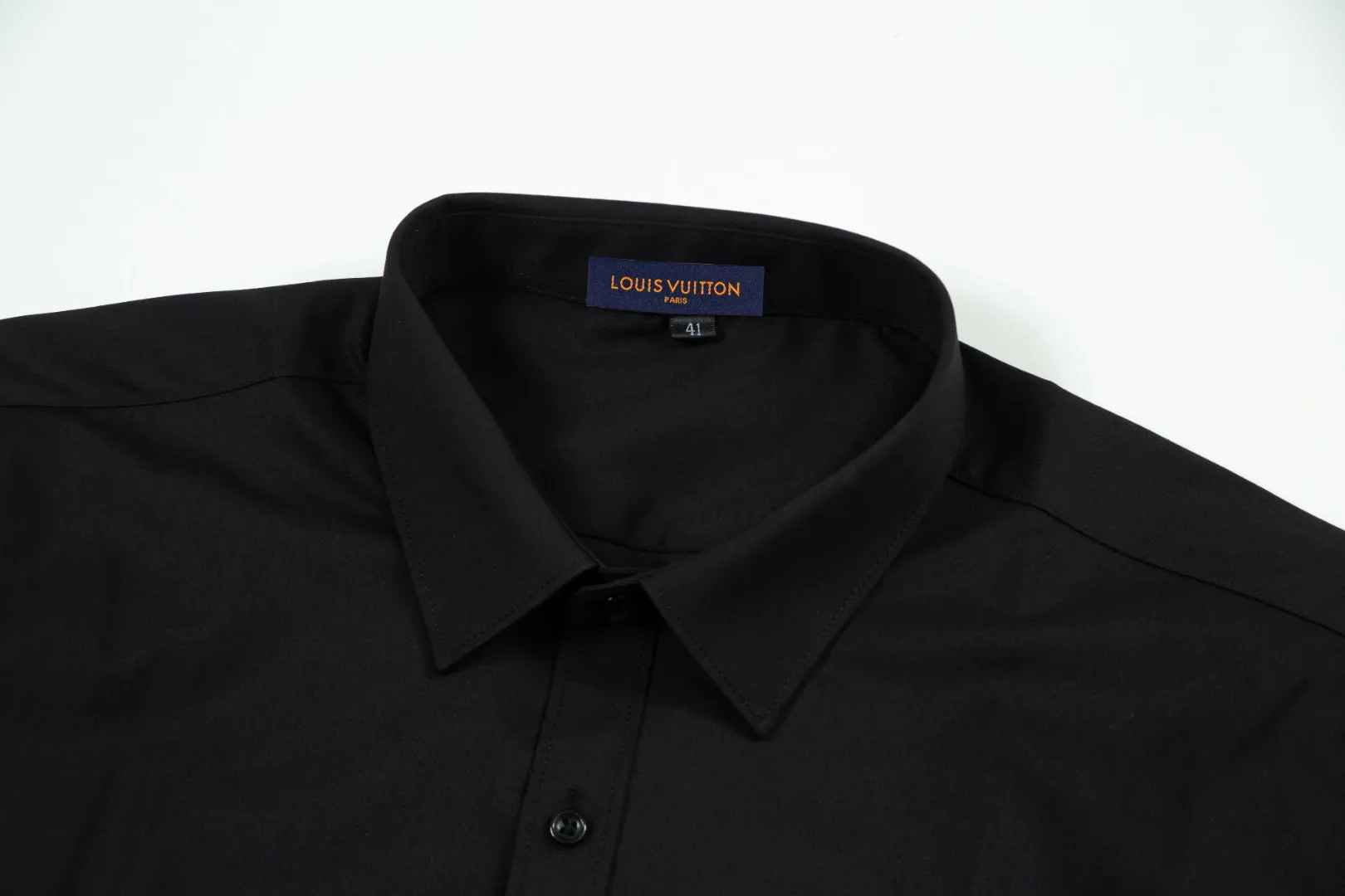 【LOUIS VUITTON 公式旗艦店】ルイヴィトン  シャツ  ご好評に付き再入荷 240803