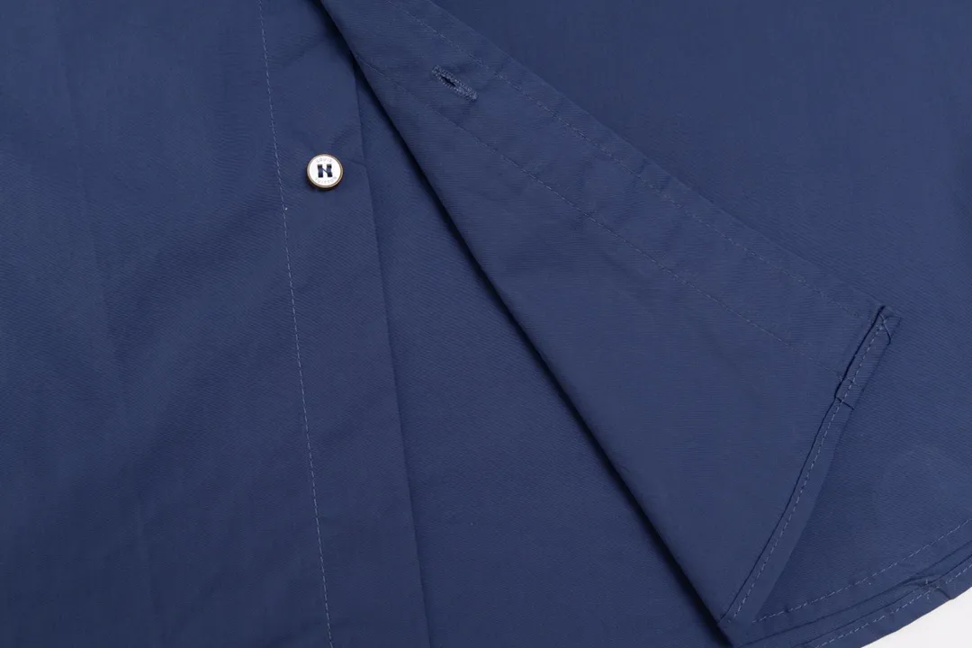 【LOUIS VUITTON 公式旗艦店】ルイヴィトン  シャツ  ご好評に付き再入荷 240803