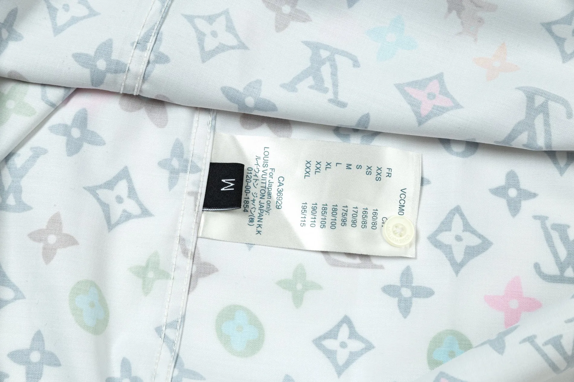 【LOUIS VUITTON 公式旗艦店】ルイヴィトン  シャツ  ご好評に付き再入荷 240715