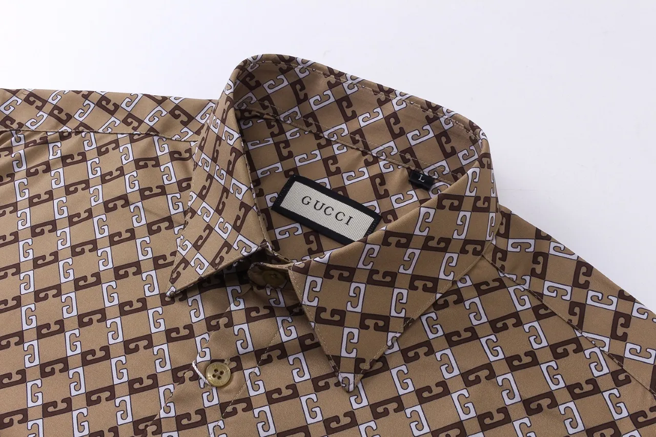 【GUCCI  公式旗艦店】グッチ  シャツ ご好評に付き再入荷  250222