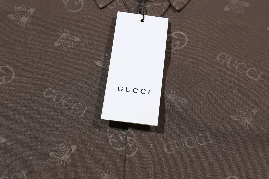 【GUCCI 公式旗艦店】グッチ  シャツ  ご好評に付き再入荷 240816