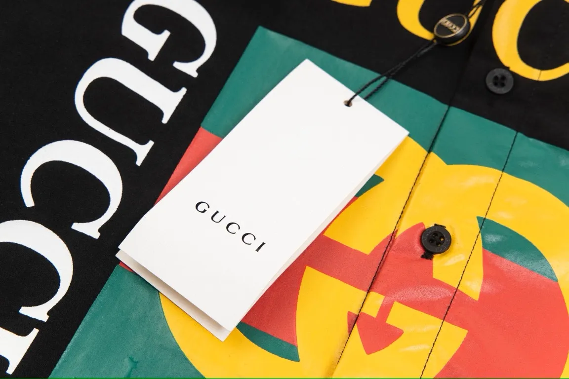 【GUCCI 公式旗艦店】グッチ  シャツ ご好評に付き再入荷 240716