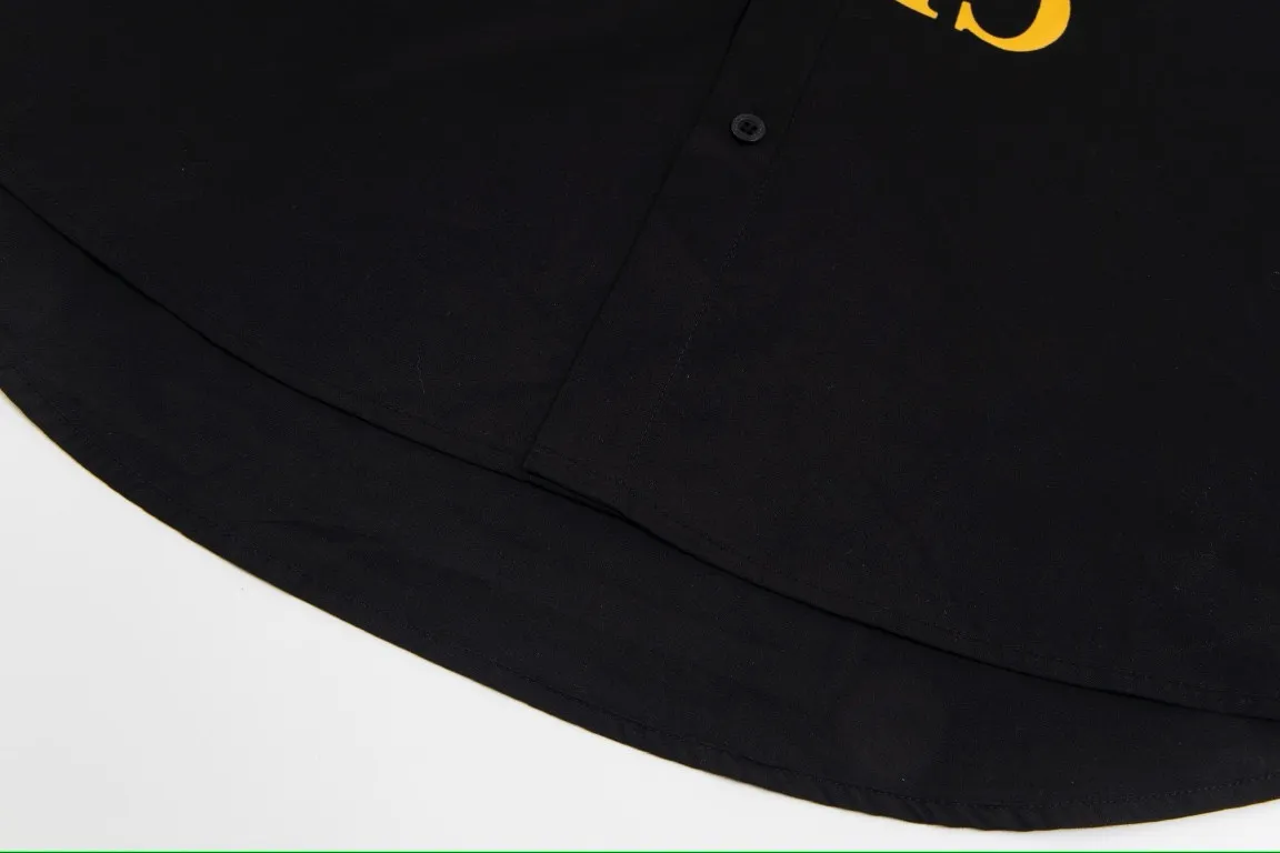 【GUCCI 公式旗艦店】グッチ  シャツ ご好評に付き再入荷 240716