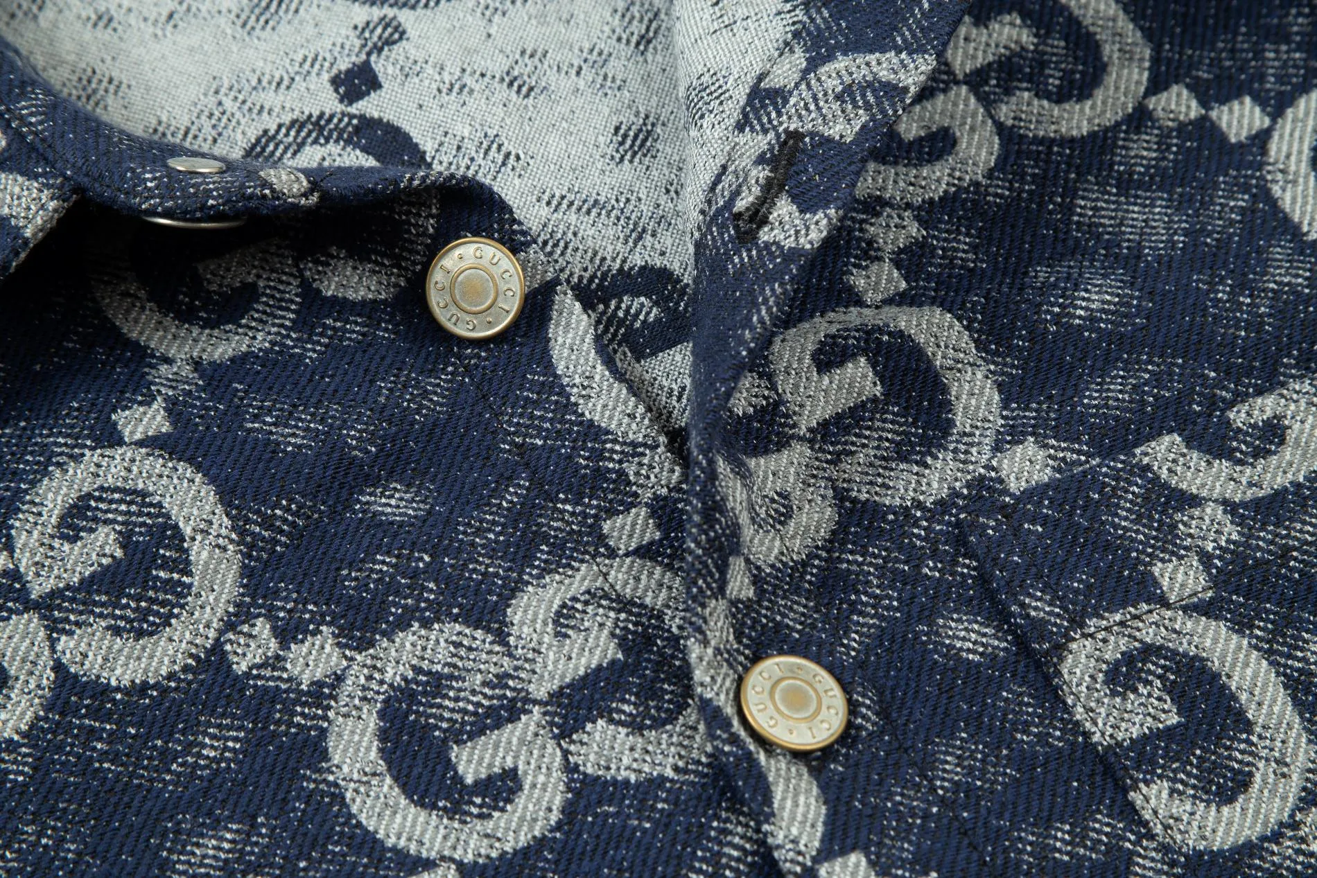 【GUCCI 公式旗艦店】グッチ  シャツ ご好評に付き再入荷 240716