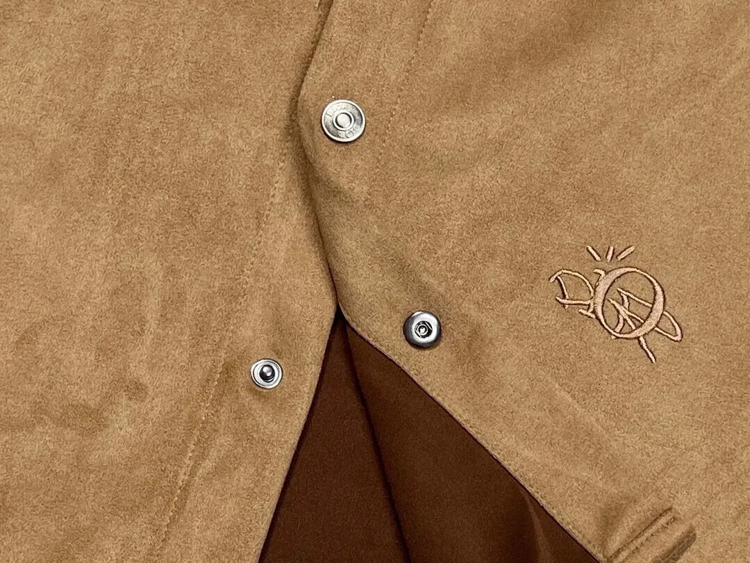 【DIOR  公式旗艦店】ディオール  シャツ ご好評に付き再入荷  250220