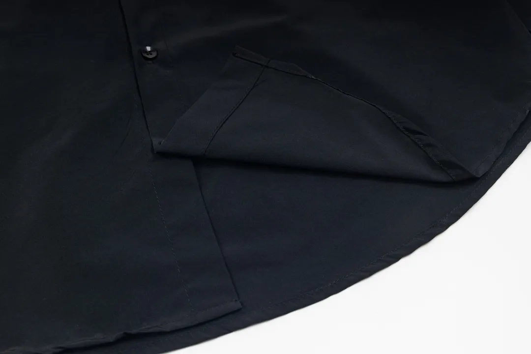 【DIOR  公式旗艦店】ディオール  シャツ  ご好評に付き再入荷 240831