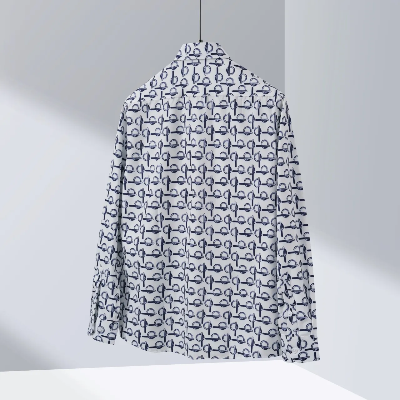 【BURBERRY  公式旗艦店】バーバリー シャツ ご好評に付き再入荷  250222