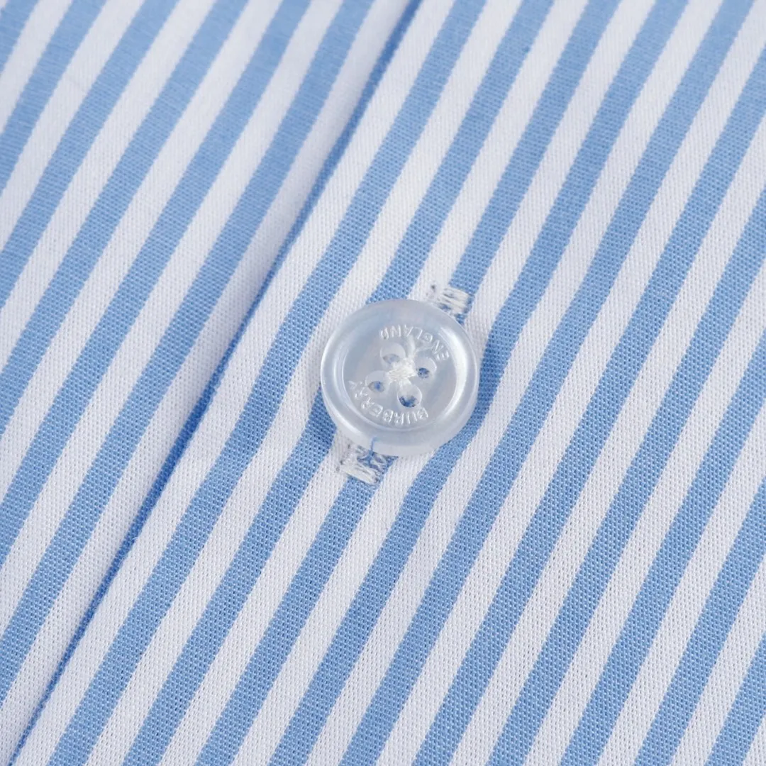 【BURBERRY  公式旗艦店】バーバリー シャツ ご好評に付き再入荷  250222