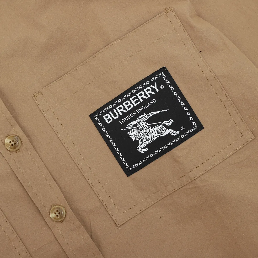 【BURBERRY  公式旗艦店】バーバリー  シャツ ご好評に付き再入荷 241119