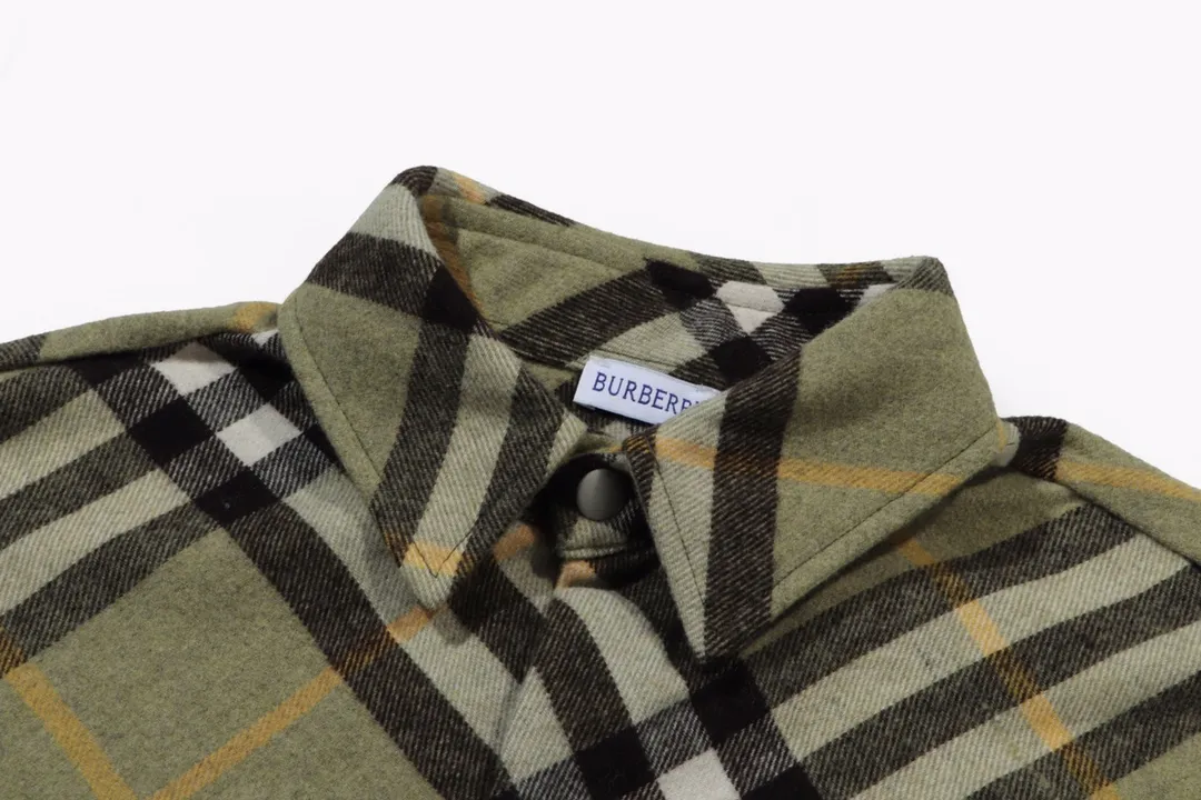【BURBERRY  公式旗艦店】バーバリー  シャツ ご好評に付き再入荷 241119