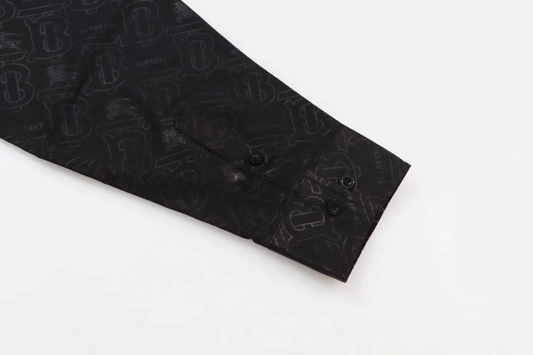 【BURBERRY 公式旗艦店】バーバリー  シャツ  ご好評に付き再入荷 240716