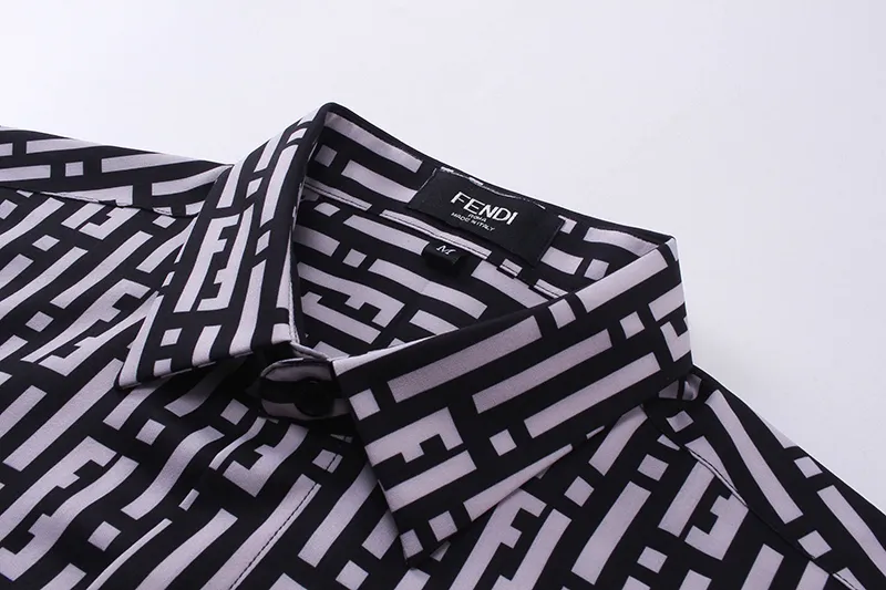 【FENDI 公式旗艦店】フェンディ  シャツ  ご好評に付き再入荷 250221