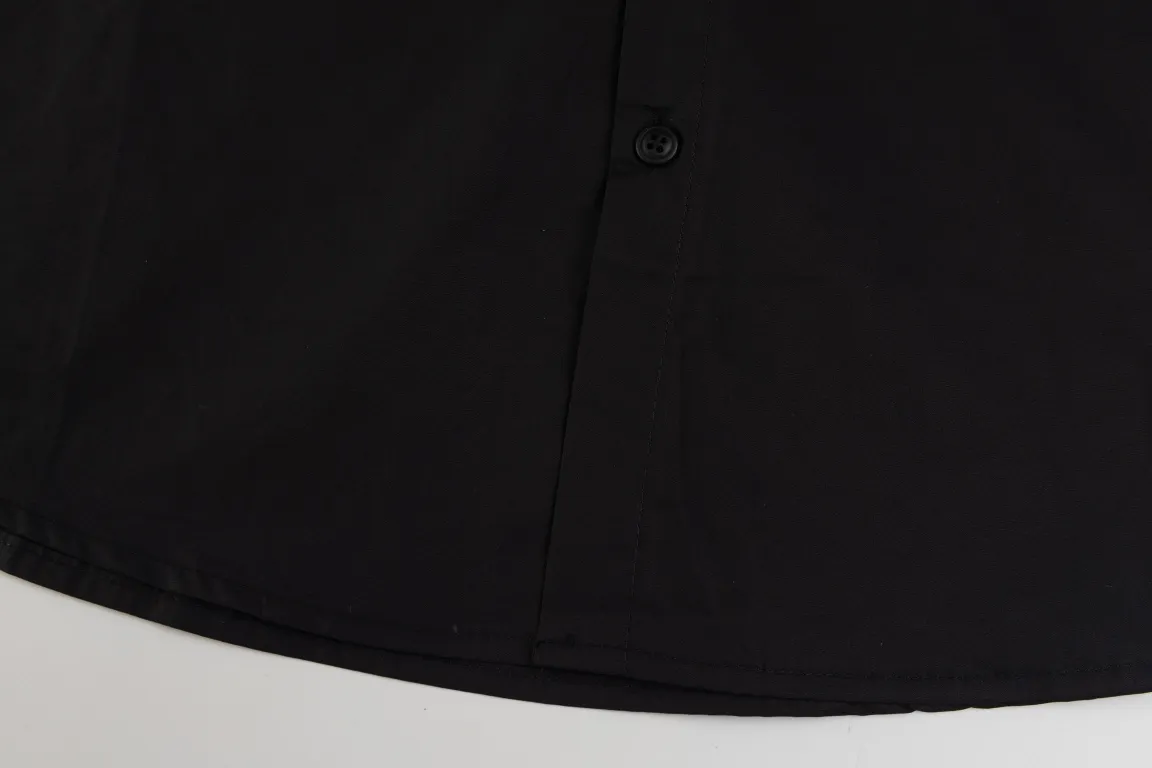 【FENDI  公式旗艦店】フェンディ  シャツ ご好評に付き再入荷  250221