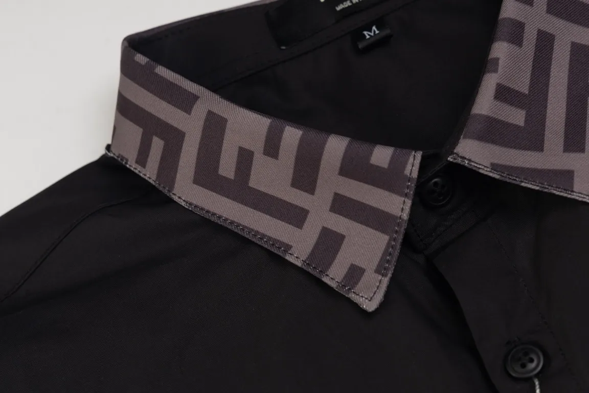 【FENDI  公式旗艦店】フェンディ  シャツ ご好評に付き再入荷  250221