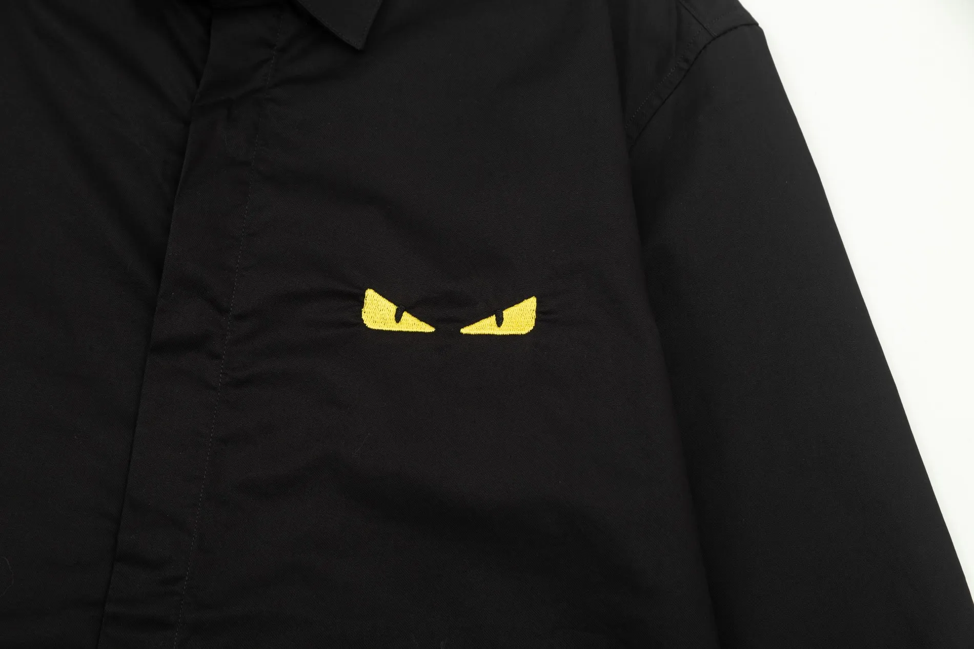 【FENDI 公式旗艦店】フェンディ  シャツ  ご好評に付き再入荷 240716