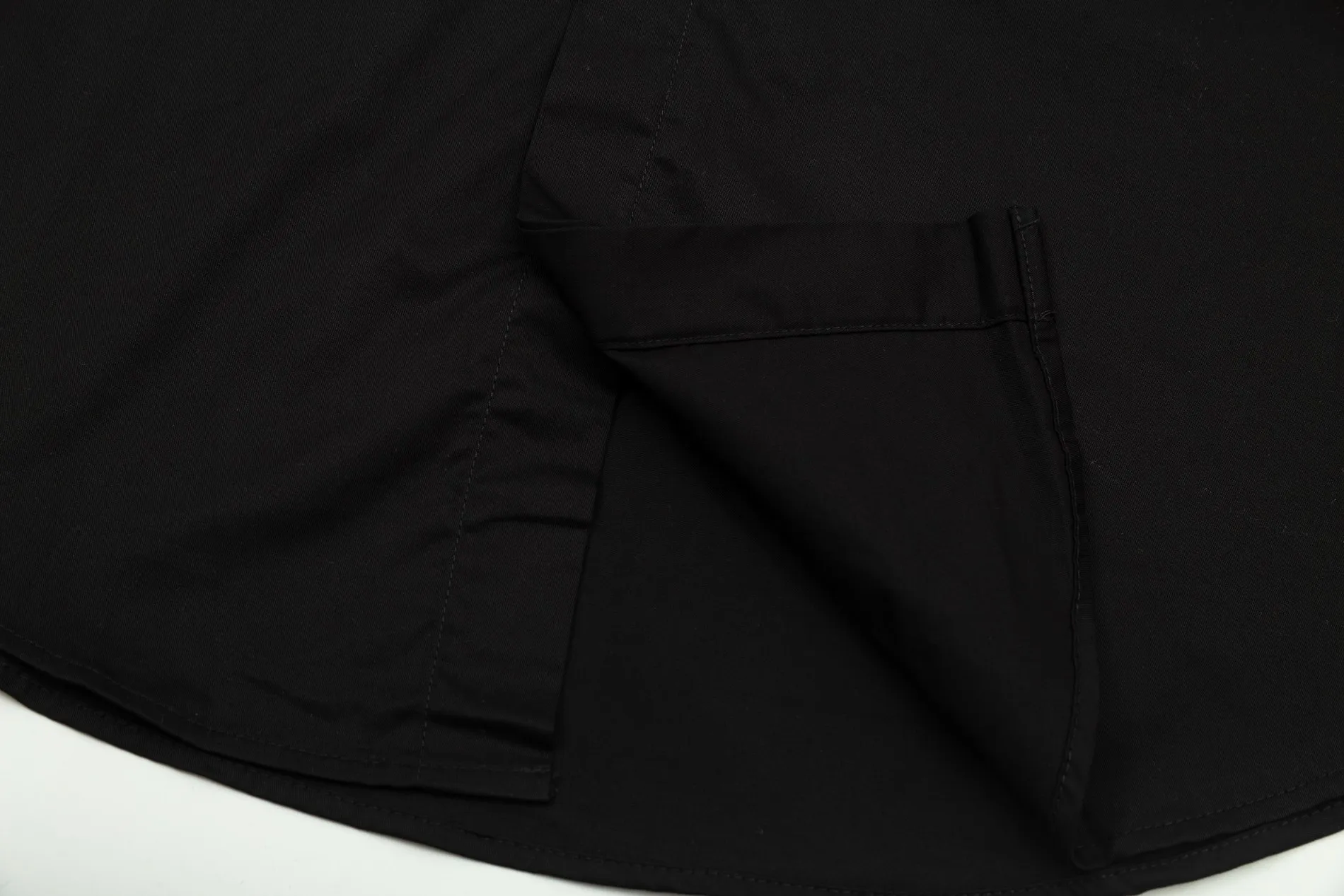 【FENDI 公式旗艦店】フェンディ  シャツ  ご好評に付き再入荷 240716