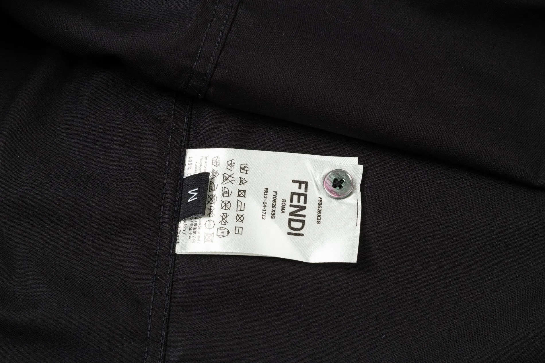【FENDI 公式旗艦店】フェンディ  シャツ  ご好評に付き再入荷 240716