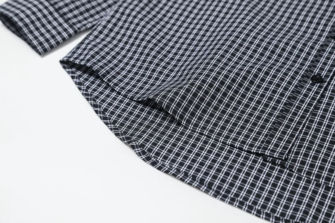 【BALENCIAGA 公式旗艦店】バレンシアガ  シャツ ご好評に付き再入荷  250218