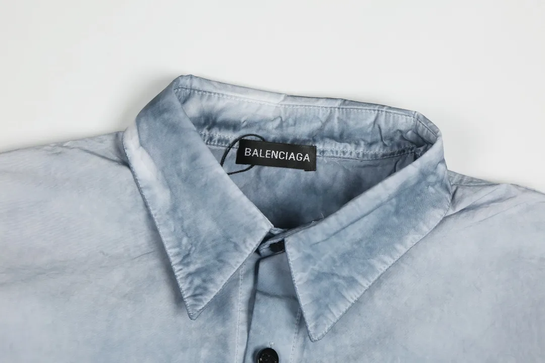 【BALENCIAGA 公式旗艦店】バレンシアガ  シャツ ご好評に付き再入荷  250218