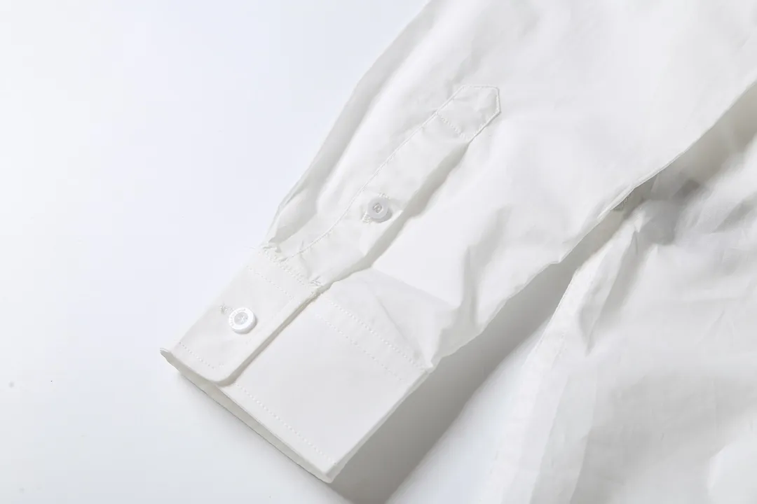【BALENCIAGA 公式旗艦店】バレンシアガ  シャツ ご好評に付き再入荷  250218