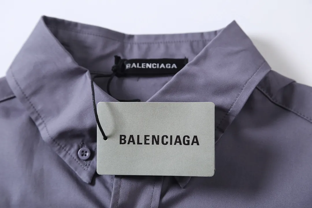【BALENCIAGA 公式旗艦店】バレンシアガ  シャツ ご好評に付き再入荷  250218