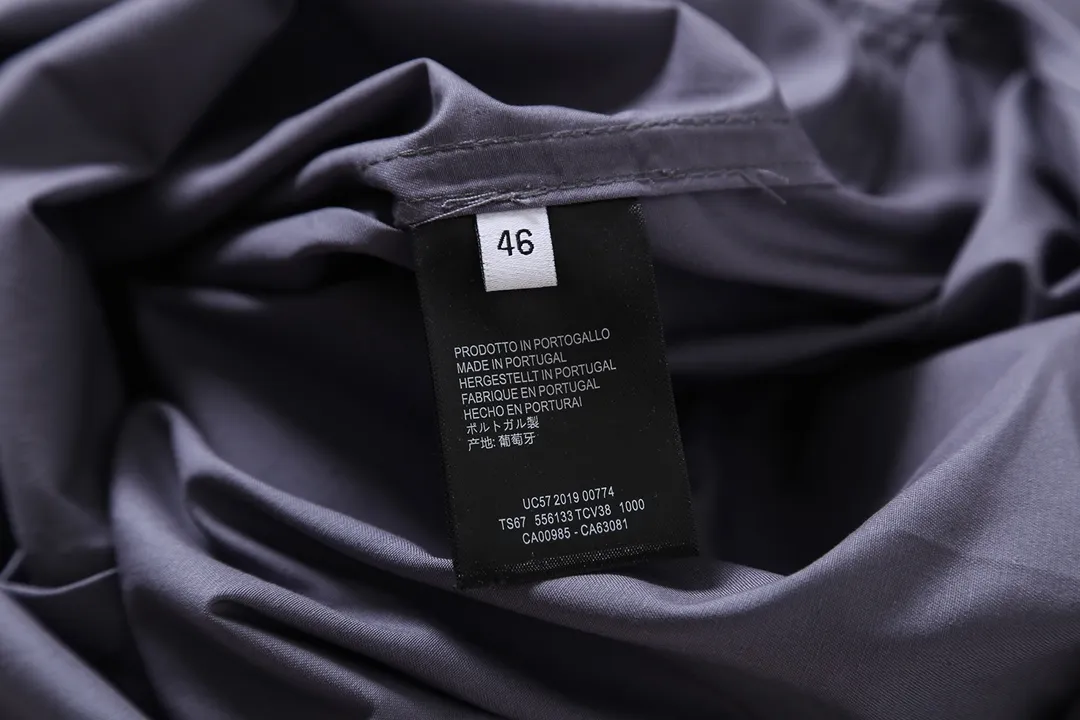 【BALENCIAGA 公式旗艦店】バレンシアガ  シャツ ご好評に付き再入荷  250218