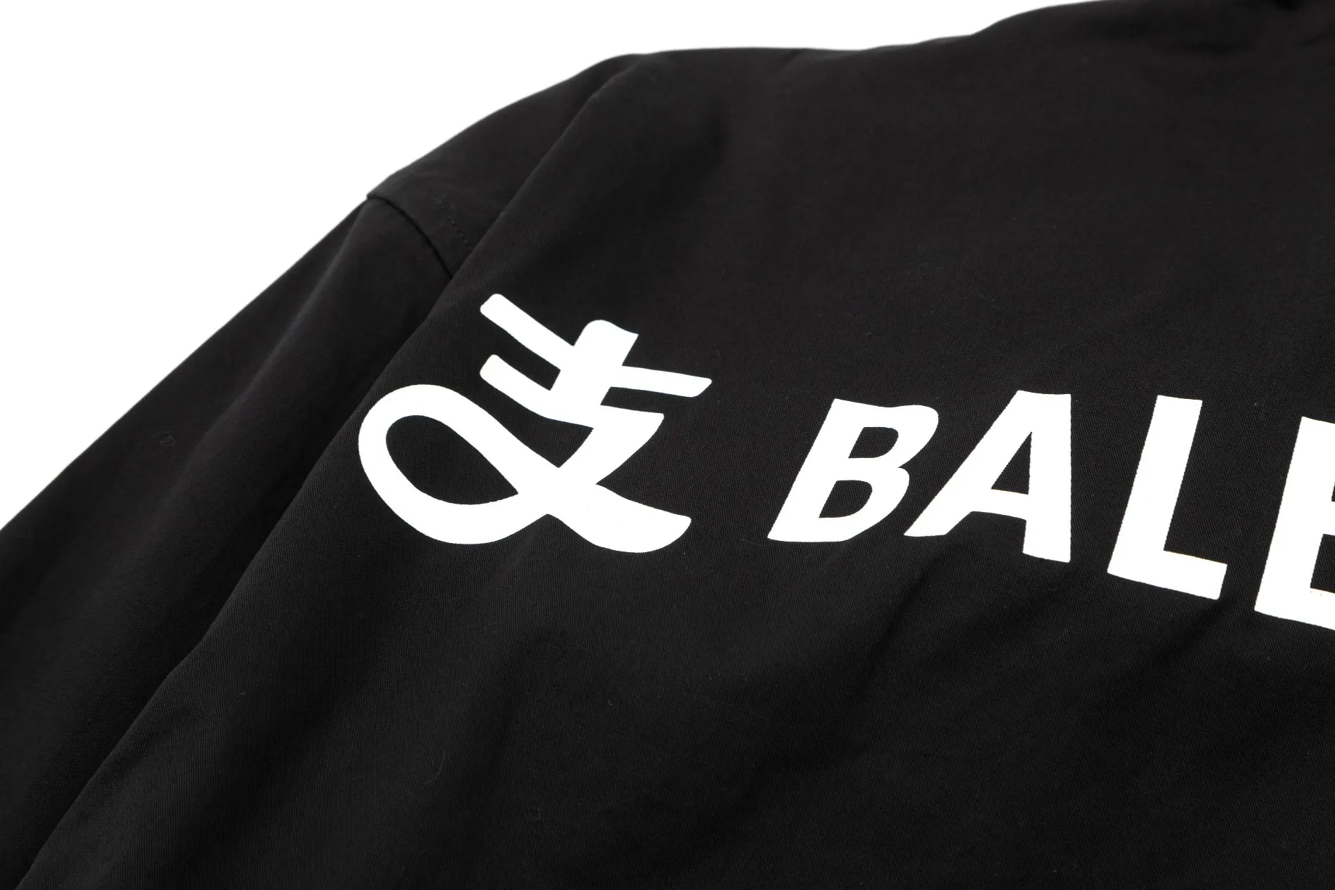【BALENCIAGA 公式旗艦店】バレンシアガ  シャツ  ご好評に付き再入荷 240802