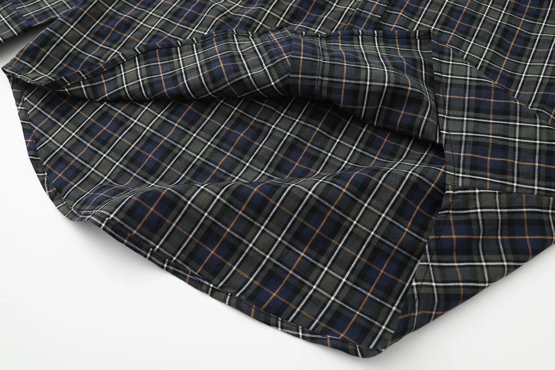 【BALENCIAGA 公式旗艦店】バレンシアガ  シャツ ご好評に付き再入荷 240802