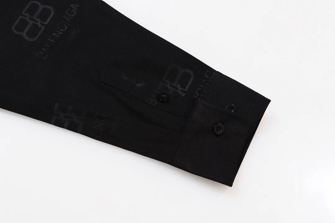 【BALENCIAGA 公式旗艦店】バレンシアガ  シャツ ご好評に付き再入荷 240802