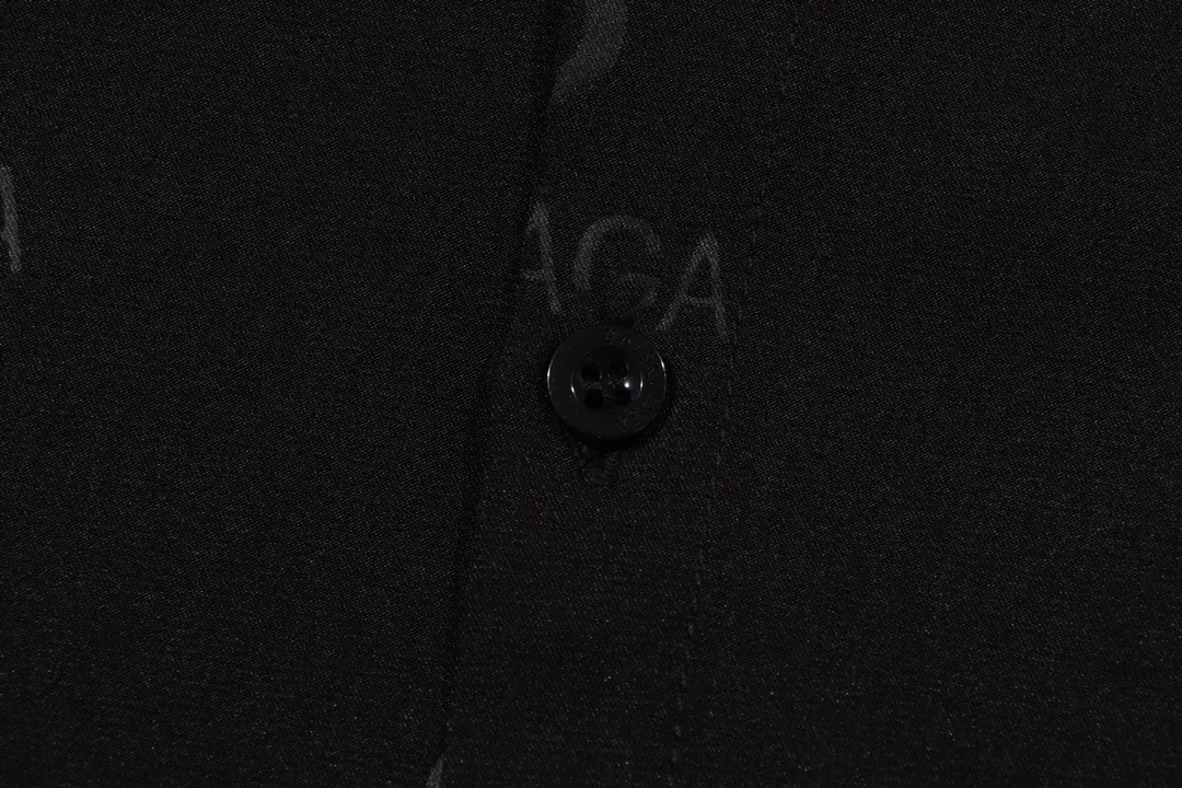 【BALENCIAGA 公式旗艦店】バレンシアガ  シャツ ご好評に付き再入荷 240802
