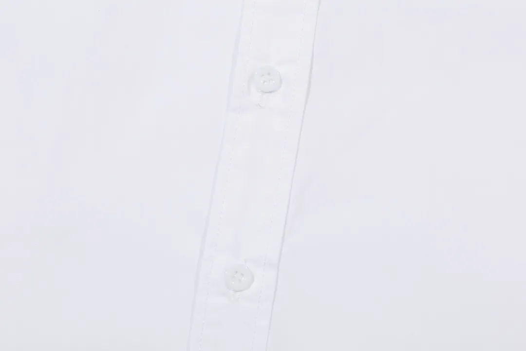 【BALENCIAGA 公式旗艦店】バレンシアガ  シャツ  ご好評に付き再入荷 240715