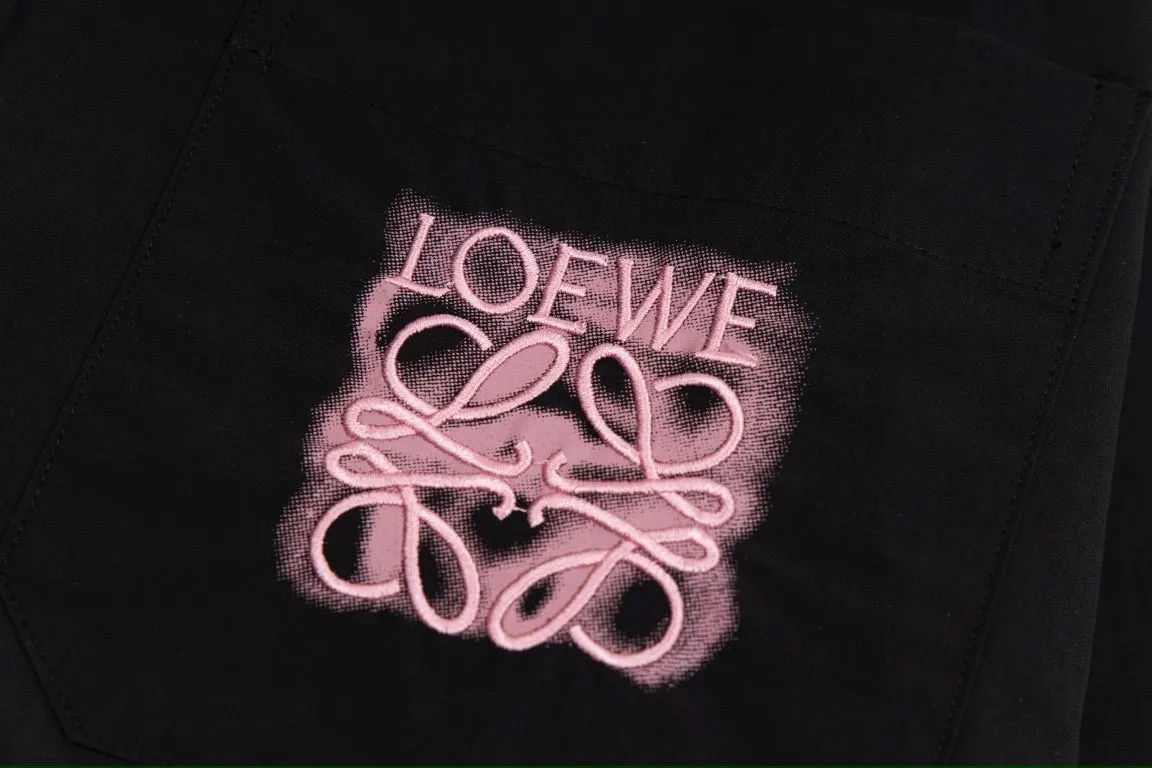 【LOEWE 公式旗艦店】ロエベ  シャツ ご好評に付き再入荷  250220