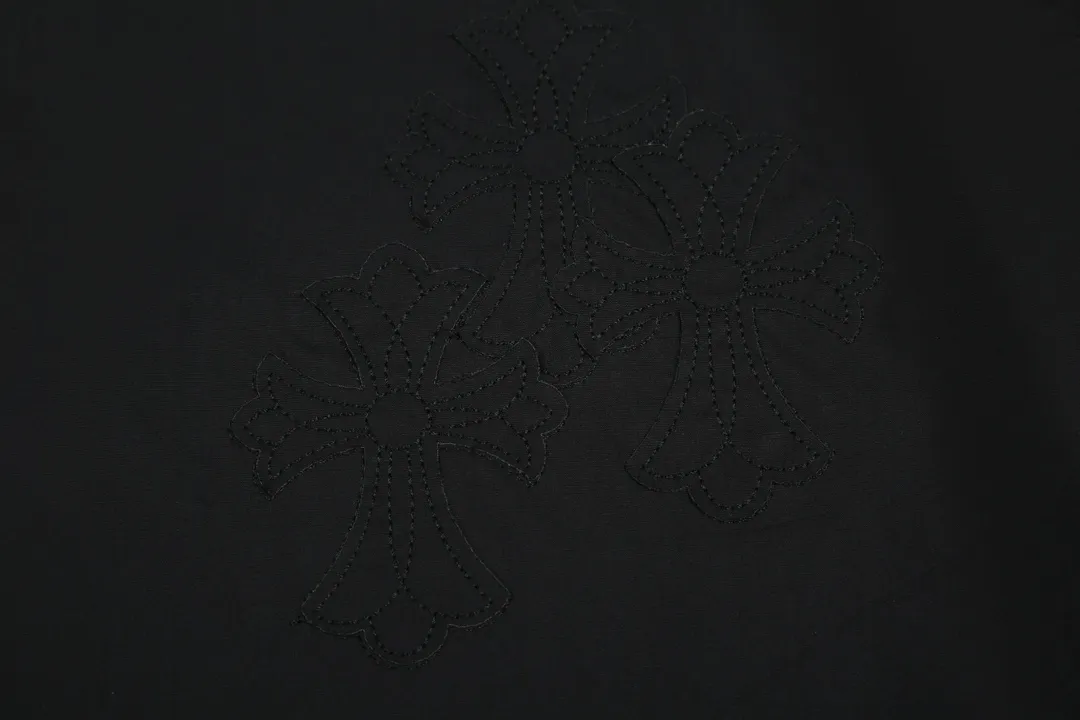 【CHROME HEARTS 公式旗艦店】クロムハーツ   シャツ ご好評に付き再入荷  250220