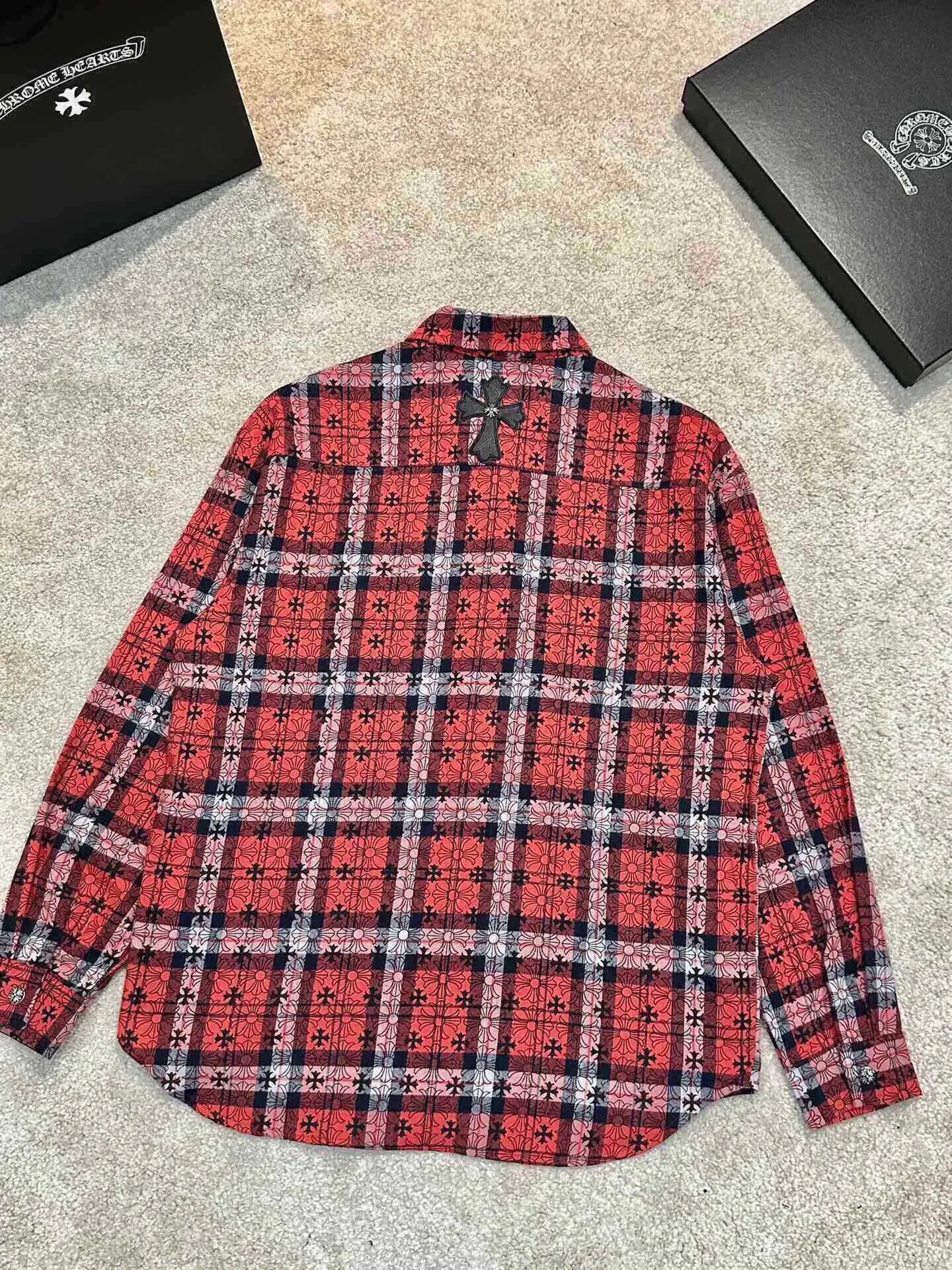 【CHROME HEARTS 公式旗艦店】クロムハーツ   シャツ ご好評に付き再入荷  250220