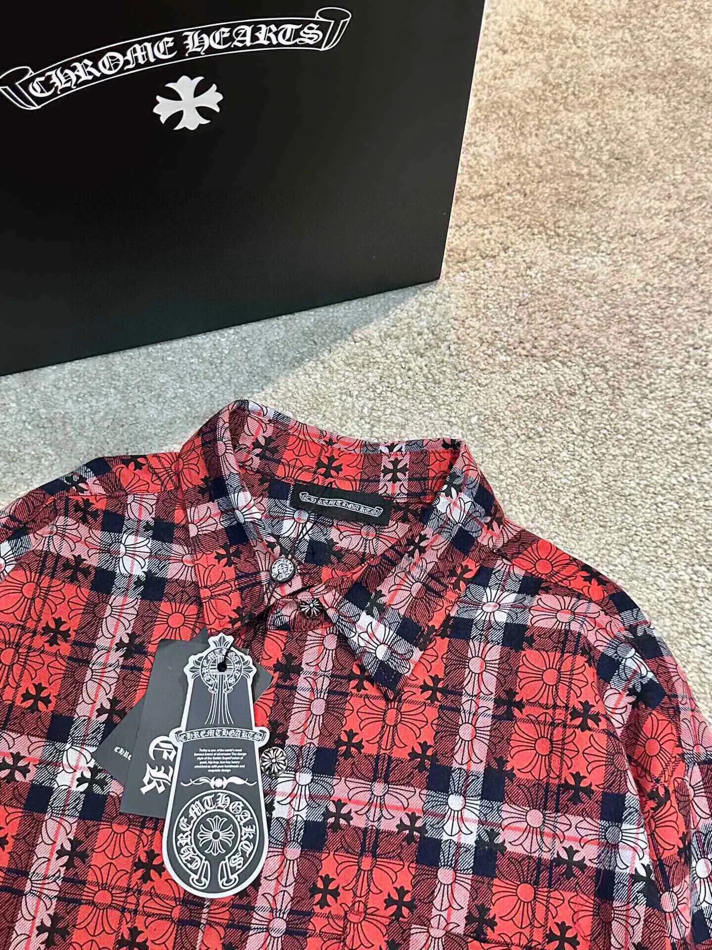 【CHROME HEARTS 公式旗艦店】クロムハーツ   シャツ ご好評に付き再入荷  250220