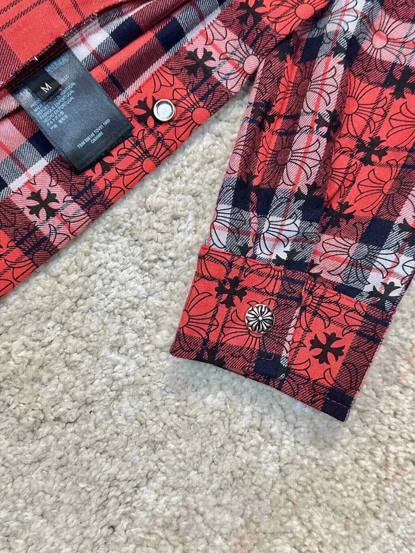 【CHROME HEARTS 公式旗艦店】クロムハーツ   シャツ ご好評に付き再入荷  250220