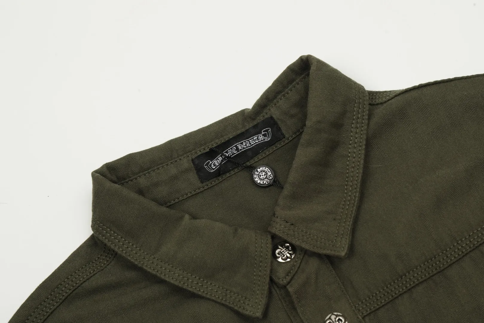 【CHROME HEARTS 公式旗艦店】クロムハーツ シャツ  ご好評に付き再入荷 240831