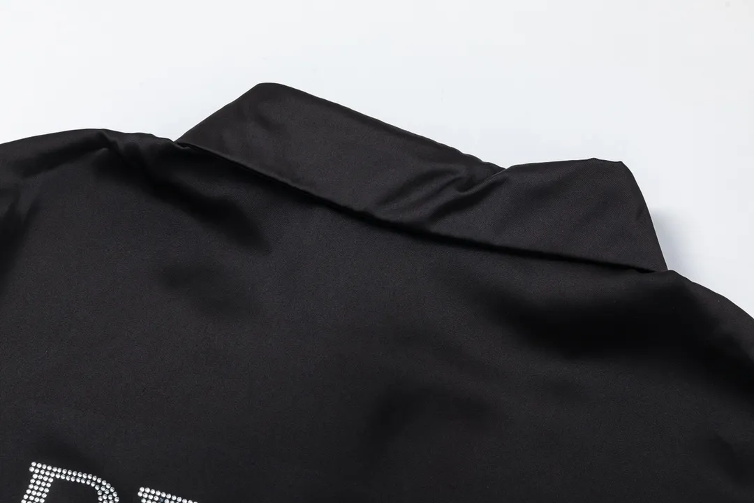 【PRADA  公式旗艦店】プラダ   シャツ ご好評に付き再入荷  241119