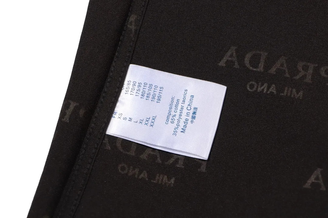 【PRADA 公式旗艦店】プラダ  シャツ  ご好評に付き再入荷 240803
