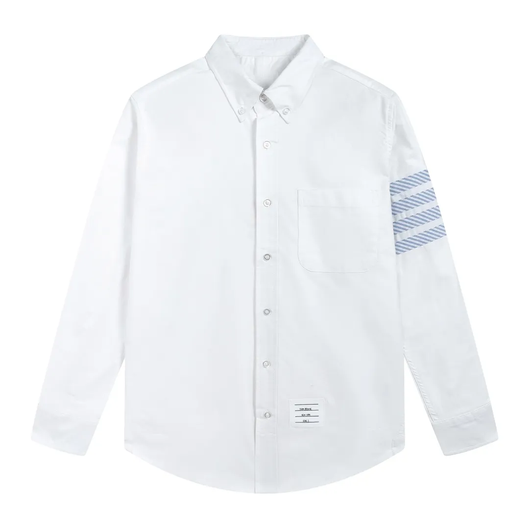 【ThomBrowne  公式旗艦店】トムブラウン   シャツ ご好評に付き再入荷  250221