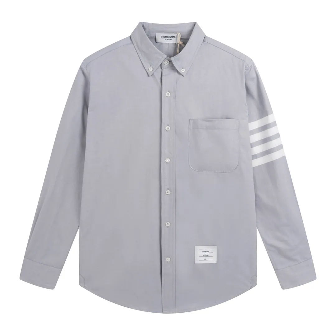 【ThomBrowne  公式旗艦店】トムブラウン   シャツ ご好評に付き再入荷  250221