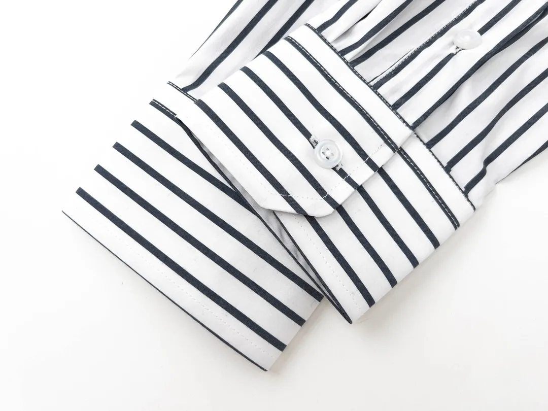 【ThomBrowne  公式旗艦店】トムブラウン   シャツ ご好評に付き再入荷  250221
