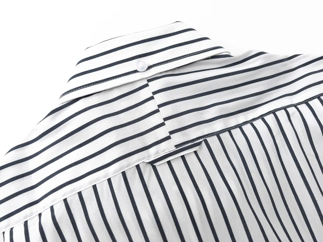 【ThomBrowne  公式旗艦店】トムブラウン   シャツ ご好評に付き再入荷  250221