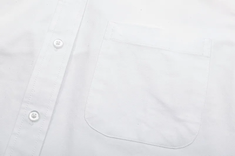 【ThomBrowne  公式旗艦店】トムブラウン   シャツ ご好評に付き再入荷  250221