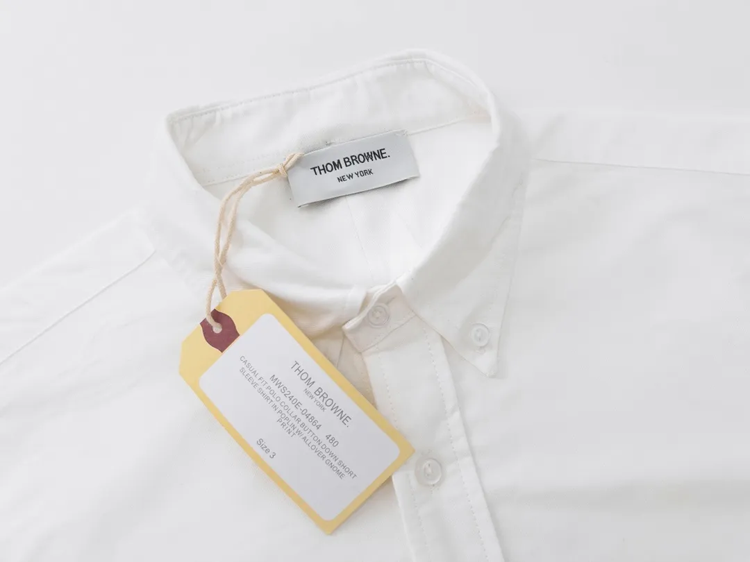 【ThomBrowne  公式旗艦店】トムブラウン   シャツ ご好評に付き再入荷  250221