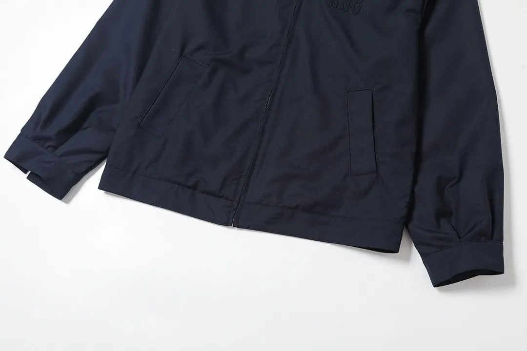 【Miumiu公式旗艦店】ミュウミュウ  シャツ ご好評に付き再入荷  250219