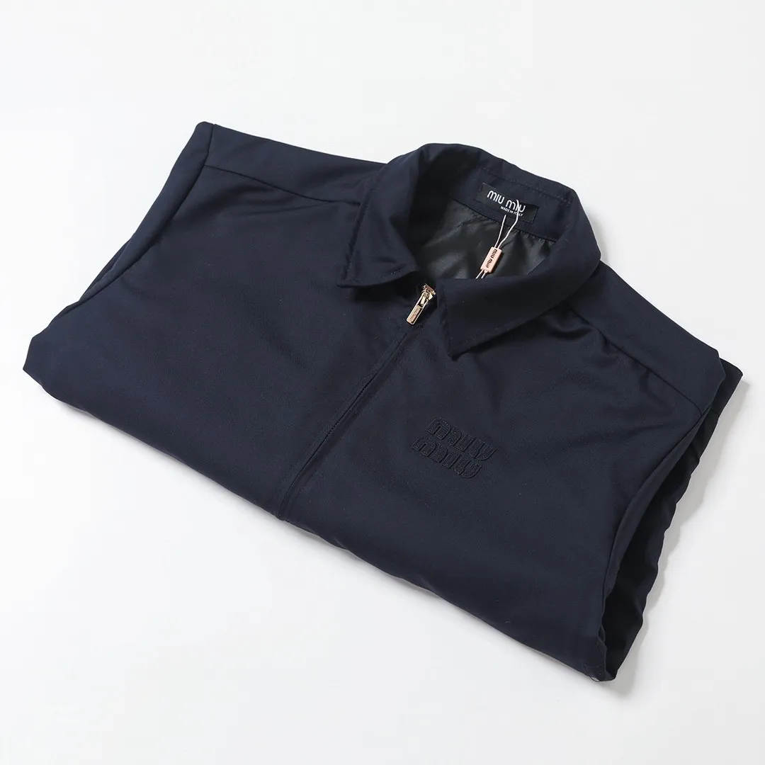 【Miumiu公式旗艦店】ミュウミュウ  シャツ ご好評に付き再入荷  250219